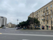 Satılır 2 otaqlı 42 m2 köhnə tikili Flame Towers