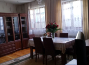 Satılır 5 otaqlı 200 m2 həyət evi Alatava 2