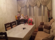 Satılır 3 otaqlı 70 m2 köhnə tikili Həzi Aslanov m.
