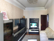 Satılır 3 otaqlı 70 m2 köhnə tikili Nəsimi m.