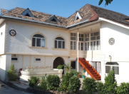 İcarəyə verilir 4 otaqlı 90 m2 həyət evi Şəki