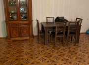 Satılır 4 otaqlı 130 m2 köhnə tikili Elmlər Akademiyası m.