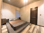 İcarəyə verilir 3 otaqlı 85 m2 köhnə tikili İçəri Şəhər