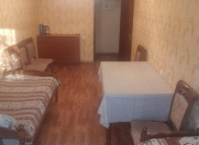 Satılır 2 otaqlı 50 m2 köhnə tikili Xalqlar Dostluğu m.