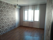 Satılır 2 otaqlı 41 m2 köhnə tikili Zərifə Əliyeva adına park