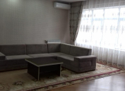 Satılır 4 otaqlı 175 m2 yeni tikili Nizami m.