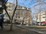 Satılır 5 otaqlı 122 m2 köhnə tikili İnşaatçılar m.