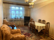 Satılır 3 otaqlı 60 m2 köhnə tikili Y.Günəşli