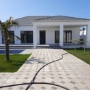 Satılır 4 otaqlı 150 m2 bağ evi Şüvəlan Park ticarət mərkəzi