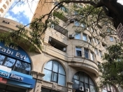 Satılır 3 otaqlı 134 m2 yeni tikili Nizami m.