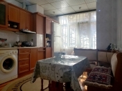 Satılır 2 otaqlı 53 m2 köhnə tikili 8 mkr