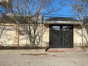 İcarəyə verilir 111 otaqlı 111 m2 həyət evi Buzovna