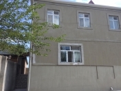 Satılır 8 otaqlı 200 m2 həyət evi Binə