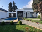 Satılır 4 otaqlı 180 m2 bağ evi 20-ci sahə