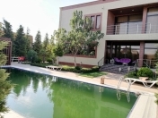 Satılır 6 otaqlı 300 m2 bağ evi Novxanı