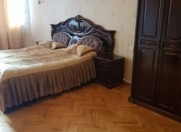 İcarəyə verilir 4 otaqlı 260 m2 yeni tikili Nəsimi r.