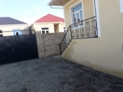 Satılır 3 otaqlı 85 m2 həyət evi Binə