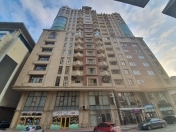 İcarəyə verilir 4 otaqlı 170 m2 yeni tikili 28 May m.