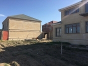 Satılır 7 otaqlı 300 m2 həyət evi Binə
