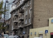 İcarəyə verilir 3 otaqlı 100 m2 köhnə tikili İçəri Şəhər m.