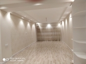 Satılır 4 otaqlı 130 m2 yeni tikili Xırdalan