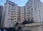 Satılır 4 otaqlı 220 m2 köhnə tikili Şah İsmayıl Xətai m.