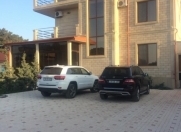 Satılır 6 otaqlı 380 m2 villa Şüvəlan Park ticarət mərkəzi