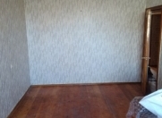 İcarəyə verilir 2 otaqlı 32 m2 köhnə tikili Ukrayna dairəsi