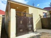 Satılır 3 otaqlı 75 m2 həyət evi Binəqədi