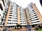 Satılır 3 otaqlı 121 m2 yeni tikili Heydər Əliyev Mərkəzi