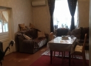 Satılır 3 otaqlı 60 m2 köhnə tikili İçəri Şəhər m.