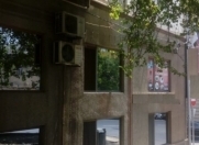 Satılır 6 otaqlı 220 m2 obyekt Nizami m.