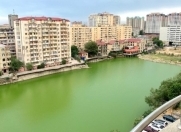 Satılır 4 otaqlı 350 m2 yeni tikili İnşaatçılar m.