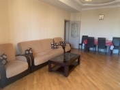 Satılır 2 otaqlı 86 m2 yeni tikili Şah İsmayıl Xətai m.