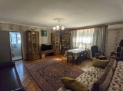 Satılır 3 otaqlı 65 m2 köhnə tikili 1 mkr