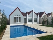 Satılır 4 otaqlı 180 m2 bağ evi Mərdəkan
