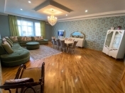 İcarəyə verilir 3 otaqlı 165 m2 yeni tikili Dədə Qorqud parkı