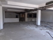 İcarəyə verilir 1 otaqlı 120 m2 obyekt Şah İsmayıl Xətai m.
