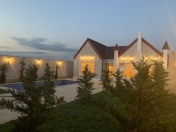 Satılır 4 otaqlı 170 m2 bağ evi Mərdəkan