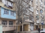 Satılır 3 otaqlı 80 m2 köhnə tikili Həzi Aslanov m.