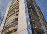 Satılır 3 otaqlı 132 m2 yeni tikili Gənclik m.