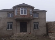 Satılır 4 otaqlı 200 m2 həyət evi Maştağa