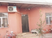 Satılır 3 otaqlı 100 m2 həyət evi Binə