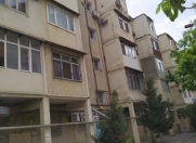 İcarəyə verilir 3 otaqlı 75 m2 köhnə tikili Zərifə Əliyeva adına park