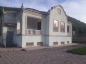 Satılır 6 otaqlı 226 m2 həyət evi Quba