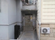 İcarəyə verilir 1 otaqlı 33 m2 köhnə tikili 5 mkr