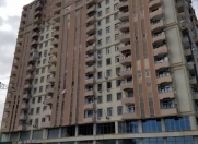Satılır 4 otaqlı 130 m2 yeni tikili İnşaatçılar m.