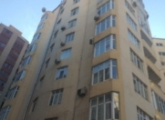 Satılır 4 otaqlı 220 m2 yeni tikili AMAY