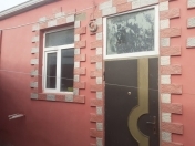 Satılır 4 otaqlı 52 m2 həyət evi Azneft meydanı