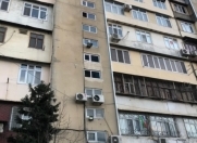 Satılır 4 otaqlı 95 m2 köhnə tikili 8 km